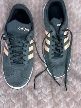 adidas Women’s Charcoal Suede Sneakers with Peach/pink Stripes